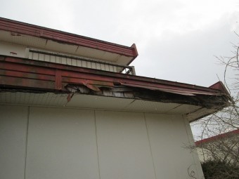 屋根剥がれ
