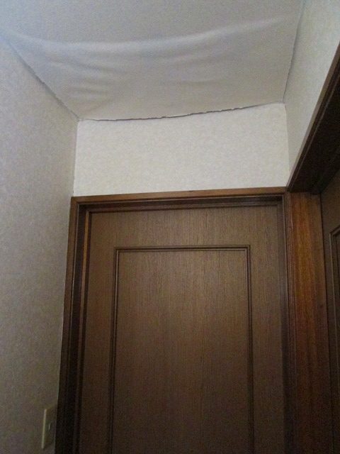 2月に天井からの雨漏り調査に伺った札幌市清田区のＩ様宅へ、再調査・補修に伺いました。